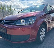 Свежий Volkswagen Touran 2.0 TDI 5 Sitzer 2012г 9250$