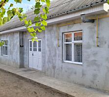 Se vinde casa in centru or. Leova/Продается дом в центре г. Леова