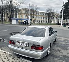 Продам Mercedes - Benz E220, рейсталинг