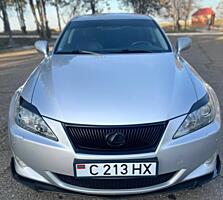 Продам Lexus is 220.