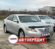 Toyota Camry (Доступен в Автокредит)