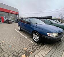 Toyota Carina E