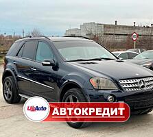 Mercedes Benz ML550 (Доступен в Автокредит)