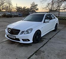 Продам w212 2.2cdi 2010 год