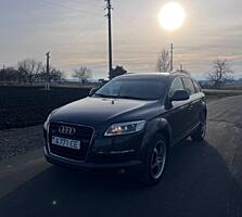 Продается Audi Q7 Мотор 3.0 Дизель;