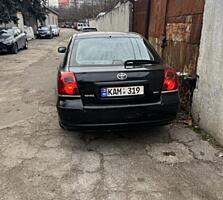 Vând Toyota Avensis 2.0 Diesel, An 2004 – 285.000 km, Stare Tehnică