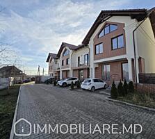 Townhouse cu 3 niveluri, or. Durlești Vă propunem spre vânzare ...