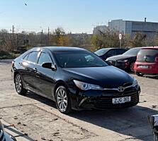 Toyota Camry 2016г.