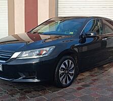 HONDA ACCORD HYBRID 2014год.