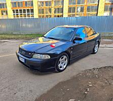 Продам Ауди А6 1999 год цена 1800$.