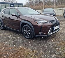 Lexus UX 250 H, 75000 km Automat