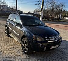 Mercedes ML550, богатая комплектация, полностью обслужен