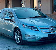 Chevrolet Volt 2013 год. Максимальная комплектация.