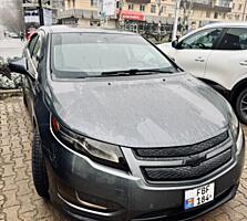 Chevrolet Volt 2013 (рест). Максимальная комплектация.