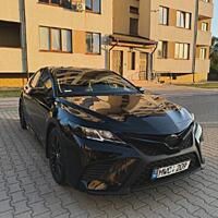 Гибридная Camry