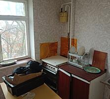 Продам 3-х ком. кв. 4/5 Борисовка г. Бендеры. Под ремонт.