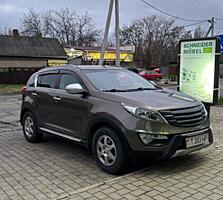 Продам автомобиль KIA SPORTAGE 2013