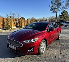 Продам Ford Fusion SE 2019 hybrid чистый 19 год!!!