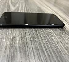 iPhone SE 2020 64Gb заблокирован iCloud