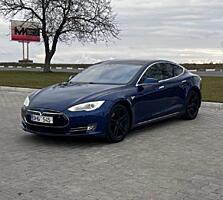 В Продаже/Обмен Вашему вниманию Tesla model S 90D!