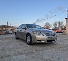 Продам Camry 40