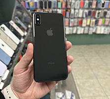 iPhone X. 64гБ. Батарея 75%. Все функции работают