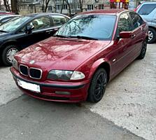 Продается BMW 320 2000 г.