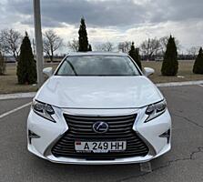 Lexus ES300h 2016