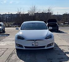 Tesla model S 90D