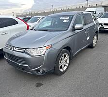 Продам в пути из США Mitsubishi outlander Год выпуска 2014