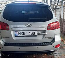 Продается Hyundai Santa Fe 2007 г. Пробег 241500 км. 8150 евро.