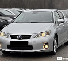 lexus CT