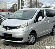 nissan NV200