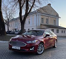 Продам Ford Fusion SE 2019 hybrid чистый 19 год!!!