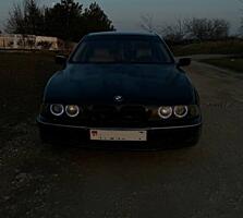 Срочно продаю BMW E39! Двигатель: М57 3 литра! Механика!