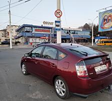 Продам Toyota Prius 2005г. 1.5 бензин-гибрид, автомат