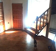 Продается двухэтажный дом