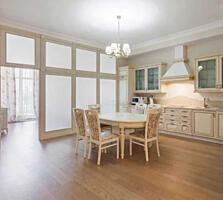 Продам квартиру 120 кв. м., 2/10, новый дом, жк Аркадиевский дворец.