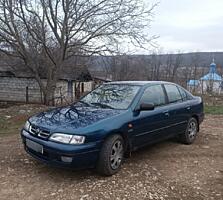 Продам живой Nissan, в отличном тех состоянии, 1.6 бенз 1997