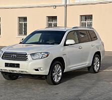 Продается Toyota Highlander Limited Гибрид