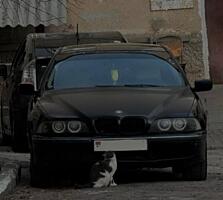 Срочно продаю BMW E39! Двигатель: М57 3 литра! Механика!