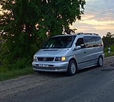 Mercedes V 2.3 TD автомат. нейтральные номера. пассажир.