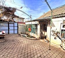 В продаже 3 к. дом с ремонтом, садом и огородом.