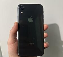 Продам iPhone Xr