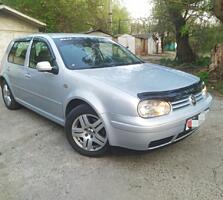 Vw GOLF 1.8 Газ-Метан...