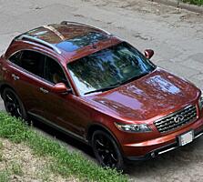 Infiniti FX35