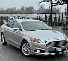 Ford fusion plug in 2015г