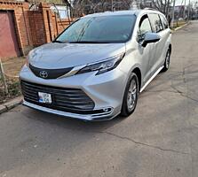 Toyota sienna 2021 xle