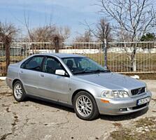 Продаётся Volvo S40 1.9 TD, 2003 г