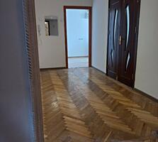 Apartament cu 3 camere, Telecentru, Chișinău